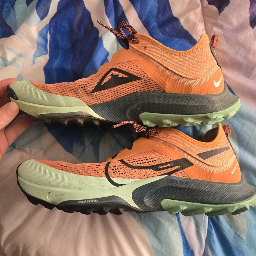 Mens Nike Kiger 8